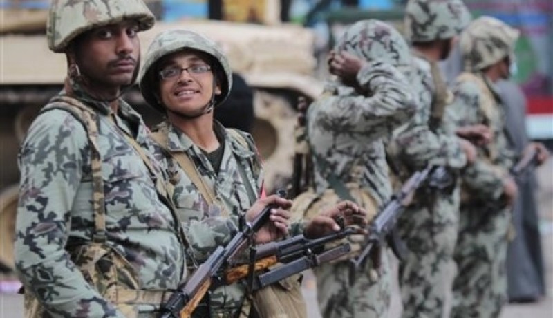 الجيش سيتدخل لوضع حد للاشتباكات في القاهرة