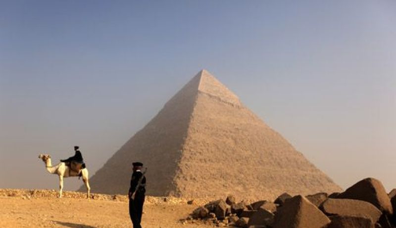 اكتشاف هرم ومقبرة وزير من حقبة رمسيس الثاني في مصر