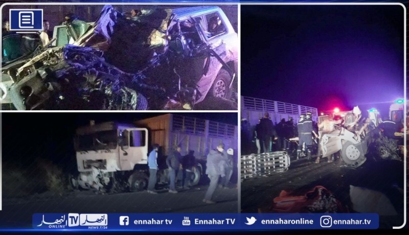 إليزي: هلاك 4 أشخاص  في إصطدام شاحنة نصف مقطورة بسيارة إسعاف وجمل بالدبداب