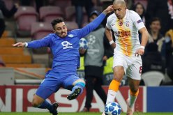 بالفيديو.. “فيغولي” يهز شباك “كاسياس” في الشوط الأول