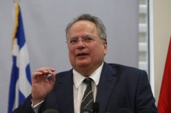 وزير الخارجية اليوناني يزور ليبيا لبحث إعادة فتح سفارة بلاده
