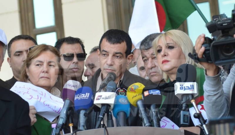 لعباطشة سليم: “سلمية الحراك أخلطت أوراق أوروبا والعصابة.. والرد سيكون 12 ديسمبر”