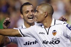 فالنسيا يهزم سرقسطة بثنائية نظيفة