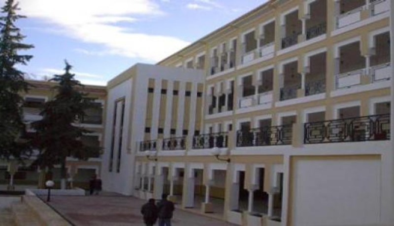 وفاة أستاذ جامعي يعلق الامتحانات بكلية الحقوق بتلمسان