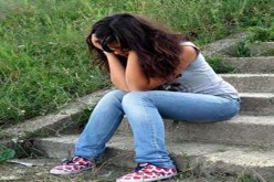 وقعت ضحية لمن سرق مبادئي ثم داس على شرفي ورحل