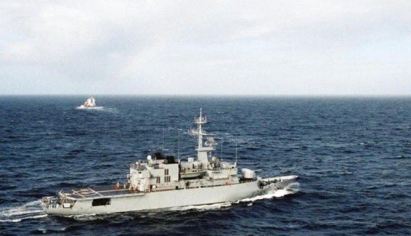 مناورة فرنسية جزائرية للمراقبة والأمن في البحر المتوسط