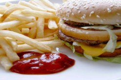 لحم مفروم وبطاطا في‮ ‬مراحيض محلات‮ ‬فاست فوود ‬في‮ ‬حسين داي‮ ‬والقبة