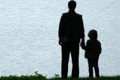 مشروع عظيم… فمن تمنحني شرف الأبوة لأولادها