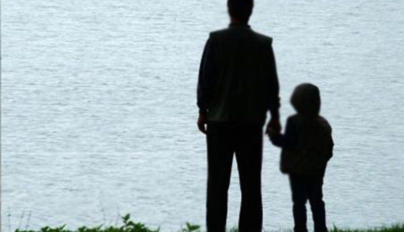 مشروع عظيم… فمن تمنحني شرف الأبوة لأولادها