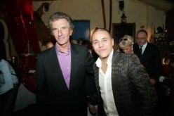 حرب بين الشاب فضيل ومامي بسبب مدير أعمال يهودي