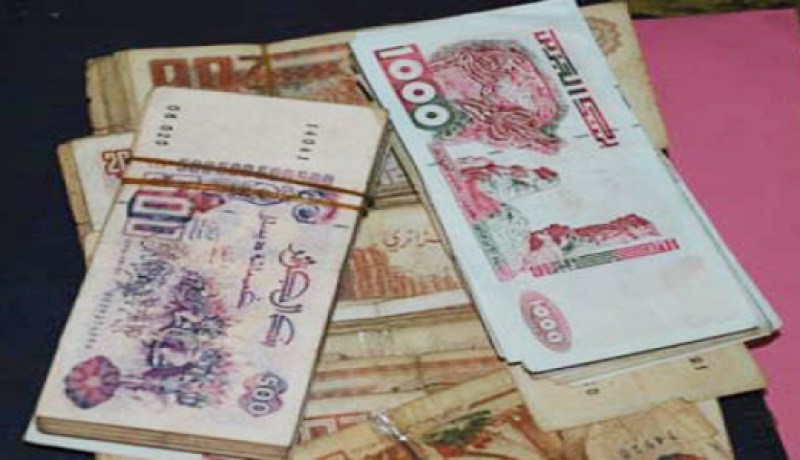 إلقاء القبض على مزور الأوراق النقدية الوطنية بولاية بومرداس