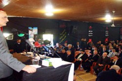 الفلسطينيون يبدأون محادثات بشأن أزمة الميزانية