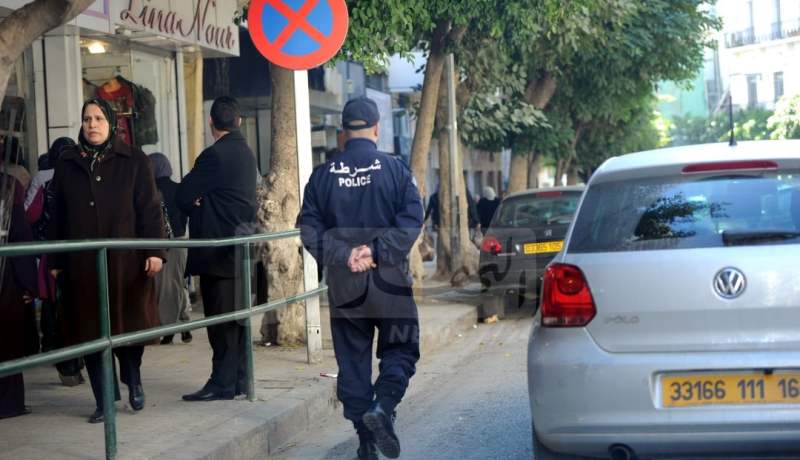 سائق مركبة يعتدي على عون شرطة ويسبب له عجزا لمدة 90 يوما بالأبيار