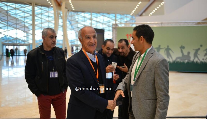 عليق: “اللاعبون عندهم الحق لما يطلبوا بزاف لأن الرؤساء ضعفاء”