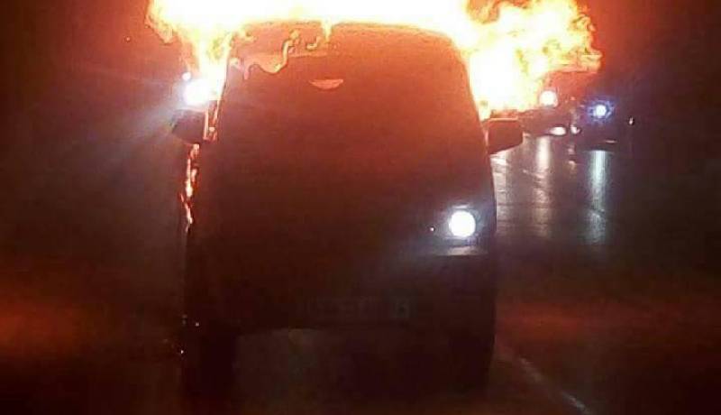 بالفيديو ..إحتراق “هاربيل” بالطريق السيار للدار البيضاء