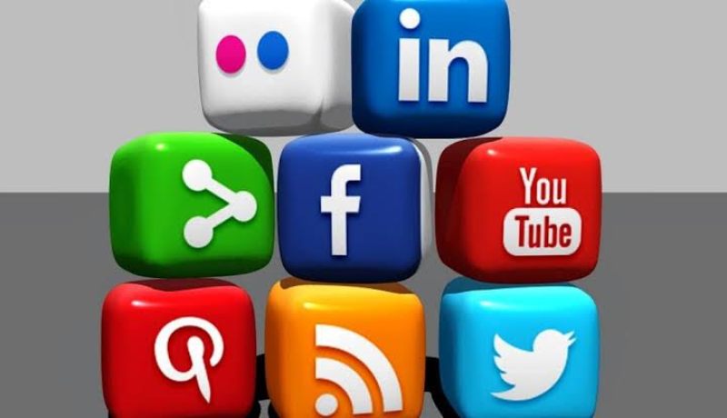 زيادة 60 بالمائة في وقت إستخدام مواقع التواصل الإجتماعي