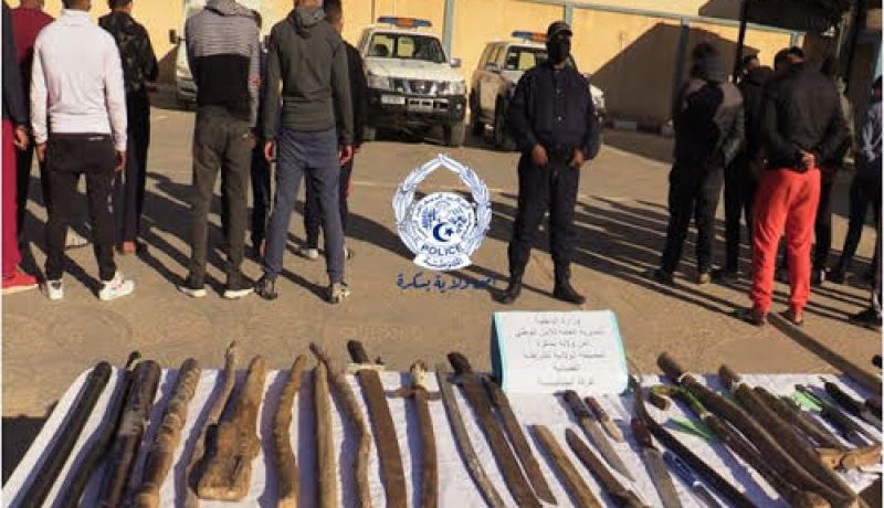 بسكرة: إيداع 25 شابا الحبس و الرقابة القضائيية لـ7 أشخاص بتهمة انشاء عصابة أحياء