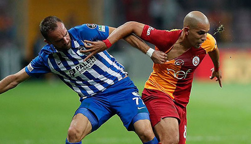 فيغولي يُقنع ويُذيب الجليد مع “الإمبراطور”