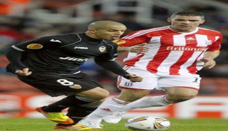 فغولي يقود فالنسيا إلى الفوز على ستوك سيتي ويستعدّ للثأر من برشلونة غدا