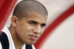 نادي فالنسيا: الجزائري سفيان فغولي اكتشاف الموسم في الفريق