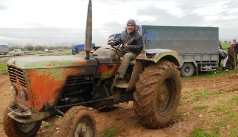 ليس كل من يحوز بطاقة فلاح ستمسح ديونه