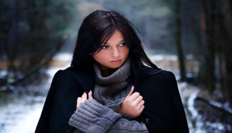 ذئبان مفترسان في‮ ‬بيتي ‬ينتظران الفرصة لينقض أحدهما على الآخر