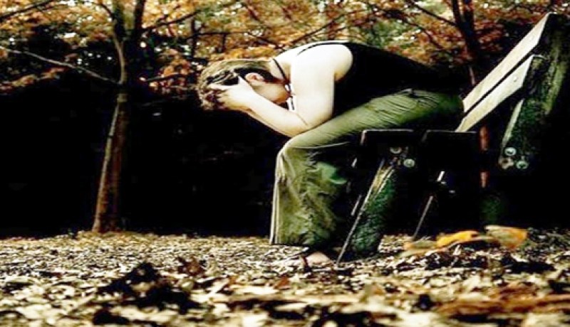 ‮ ‬بعدما أكرمني‮ ‬الله بالتوبة زوجة والدي‮ ‬تريد استدراجي‮ ‬للمعصية ثانية