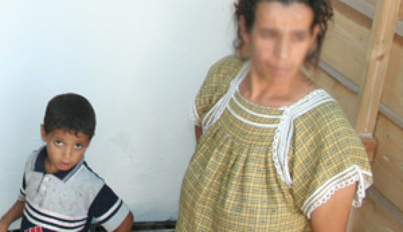مظاهرالاحتفال به أخذت بعدا اجتماعيا واسعا:عيد الأم تاريخه وثني، احتضنته المسيحية، وتقبله المجتمع الجزائري