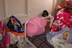 قابلات بعيادة سطيف يؤكدن أن الوضع أصبح لا يطاق:نساء يفترشن الأرض وأخريات يتقاسمن السرير بالتناوب