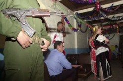 متجلببة وأم لطفلين تقود شبكـة للدعارة وتؤجر منزلها لطالبي‮ ‬البغاء ببوفاريك