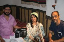 نجوم مسلسل “سولة” يوقفون التصوير، والمنتج يتّهم المخرج بالتحريض والتآمر عليه!