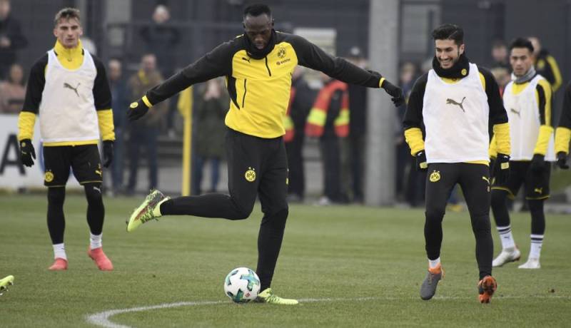 “بولت” يُجري التجارب مع بوروسيا دورتموند الألماني للإنضمام لصفوفه