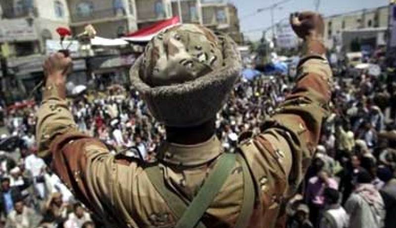 قائد الفرقة المدرعة ال33 في الجيش اليمني ينضم الى المعارضة