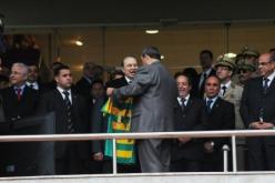 بوتفليقة يتوج شبيبة القبائل بالكأس الخامسة و يمنح3 ملايير لكلّ فريق