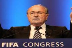 جوزيف بلاتر يوم الأحد القادم بليبروفيل