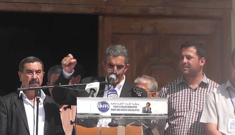 الافافاس يقترح مبادرة سياسية من اجل قيام الجمهورية الثانية