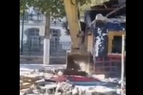 مصالح البلدية تشرع في هدم عدد من الاكشاك بسطيف