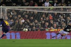 حارس فالنسيا يتخصص في صد ركلات جزاء نجوم الليغا