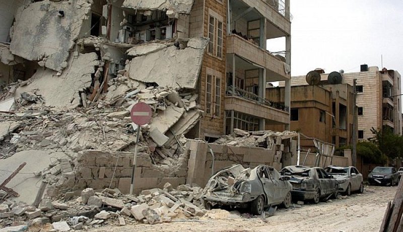 مقتل 100 شخص خلال إجتياح القوات الحكومية لقاعدة حلب بسوريا