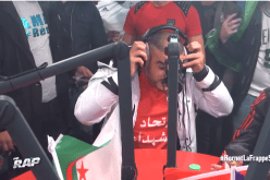 بالصور والفيديو .. علم الجزائر و”إتحاد الشهداء” يحتلان إذاعة فرنسية !!