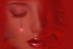 رغم إخلاصها‮.. ‬أدخلتها زمرة الخائنات‮!‬