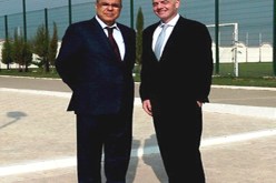 السويسري أنفـانتينـو صديق روراوة رئيسا جـديــدا لـ الفيفا