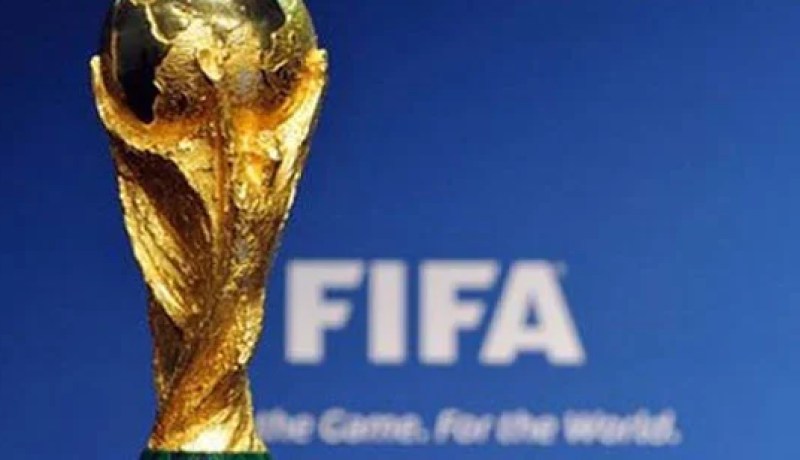 بلاتر يستبعد اقامة كأس العالم 2022 في ديسمبر