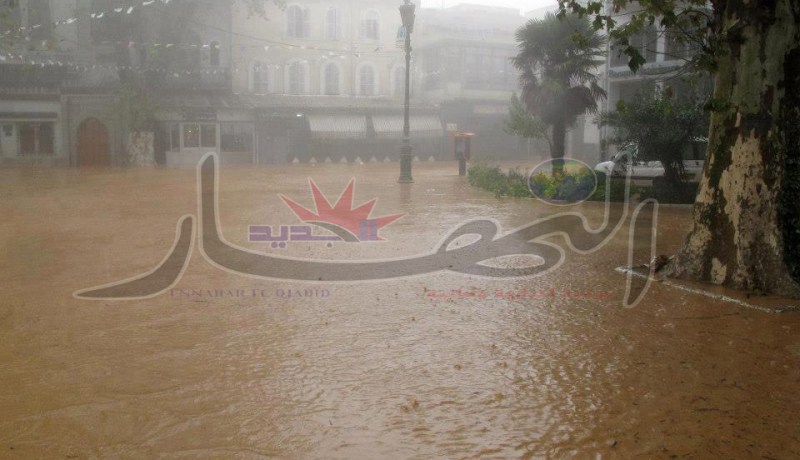 عدة طرق مقطوعة أمام حركة المرور بغرب البلاد بسبب التقلبات الجوية