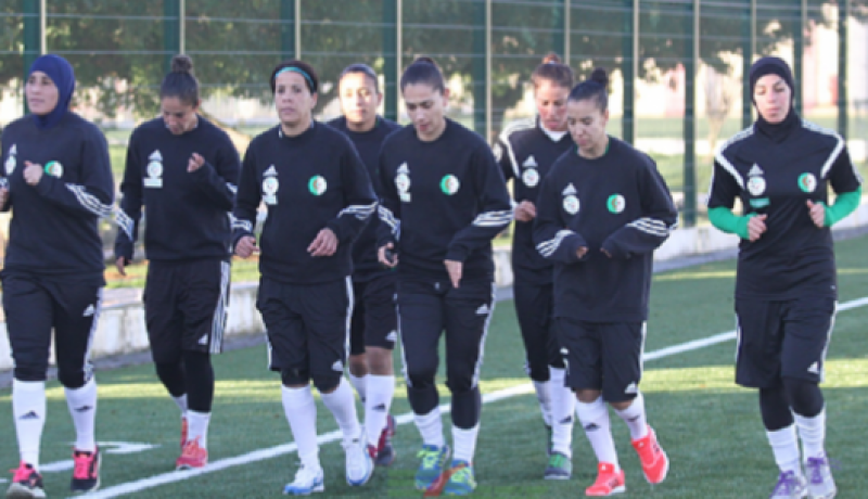 فتيات الجزائر يتقدمن في ترتيب “الفيفا