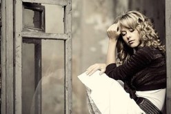 سلطتها تفرض علينا العيش مع الجراثيم والحشرات !