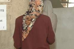 صديقتها حرّضت مجموعة أشرار لاختطافها بالعنف…خديجة تتمنى الانتحار بعدما اغتصبت على يد رفيقها لمدة أربعة أيام