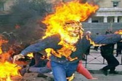 إحتراق ضابط شرطة أنقذ شابا من محاولة انتحار في‮ ‬بشار