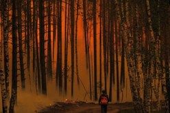 فرض حالة الطوارئ حول مركز نووي في منطقة الاورال بسبب الحرائق في روسيا بالفيديو