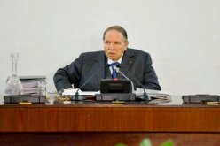 الرئيس بوتفليقة يدعو الى تحسين مستوى التنمية البشرية